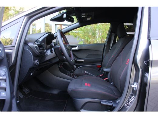 Ford Fiesta 1.0 EcoBoost Hybrid ST-Line | Apple Carplay | Stoel-stuurverw. | Clima | All season | 17'' ActivLease financial lease