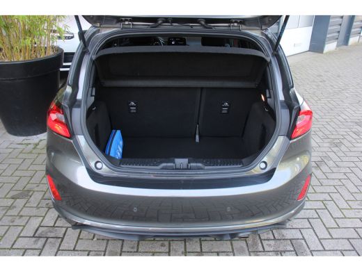 Ford Fiesta 1.0 EcoBoost Hybrid ST-Line | Apple Carplay | Stoel-stuurverw. | Clima | All season | 17'' ActivLease financial lease