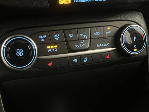 Ford Fiesta 1.0 EcoBoost Hybrid Titanium Stoelverwarming | Stuurverwarming | Parkeersensoren | 16'' LMV | Cru... ActivLease financial lease