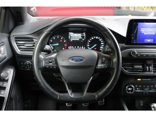 Ford Focus 1.0 EcoBoost ST Line Business | Elek. Trekhaak | Clima | Full LED | Navi | Stoel-stuurverw. | 18'' ActivLease financial lease
