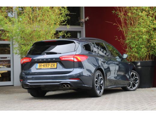 Ford Focus 1.0 EcoBoost ST Line Business | Elek. Trekhaak | Clima | Full LED | Navi | Stoel-stuurverw. | 18'' ActivLease financial lease