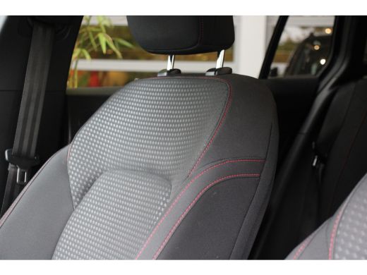 Ford Focus 1.0 EcoBoost ST Line Business | Elek. Trekhaak | Clima | Full LED | Navi | Stoel-stuurverw. | 18'' ActivLease financial lease