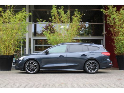 Ford Focus 1.0 EcoBoost ST Line Business | Elek. Trekhaak | Clima | Full LED | Navi | Stoel-stuurverw. | 18'' ActivLease financial lease