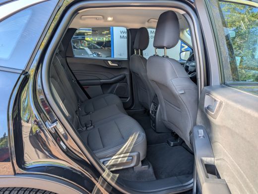 Ford Kuga 2.5 PHEV Titanium 225pk | Keyless | Navi | Carplay | Camera | Climate | 1e Eigenaar & Dealeronder... ActivLease financial lease