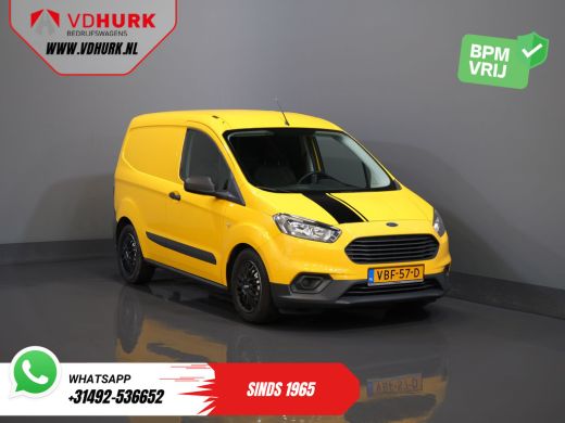 Ford Transit Courier 1.5 TDCI BPM VRIJ! Euro6/ NL Auto/ Dealer Ond./ Airco/ Trekhaak