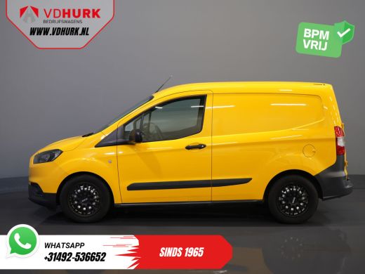 Ford Transit Courier 1.5 TDCI BPM VRIJ! Euro6/ NL Auto/ Dealer Ond./ Airco/ Trekhaak ActivLease financial lease