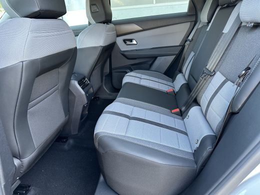 Opel Grandland 1.2 145PK AUTOMAAT Turbo Hybride GS | NIEUW VOORRAAD| 8 JAAR SPECIALE OPEL GARANTIE| | AGR-COMFOR... ActivLease financial lease