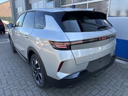 Opel Grandland 1.2 145PK AUTOMAAT Turbo Hybride GS | NIEUW VOORRAAD| 8 JAAR SPECIALE OPEL GARANTIE| | AGR-COMFOR... ActivLease financial lease