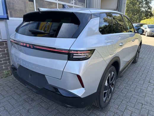 Opel Grandland 1.2 145PK AUTOMAAT Turbo Hybride GS | NIEUW VOORRAAD| 8 JAAR SPECIALE OPEL GARANTIE| | AGR-COMFOR... ActivLease financial lease