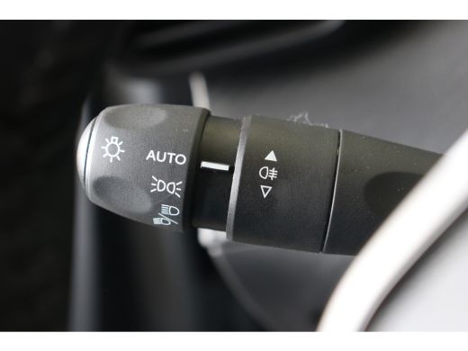 Peugeot 208 1.2 PureTech 75 Style n.model | Navi | Parkeersensoren achter | Cruise control | Airco | DAB | Ap... ActivLease financial lease