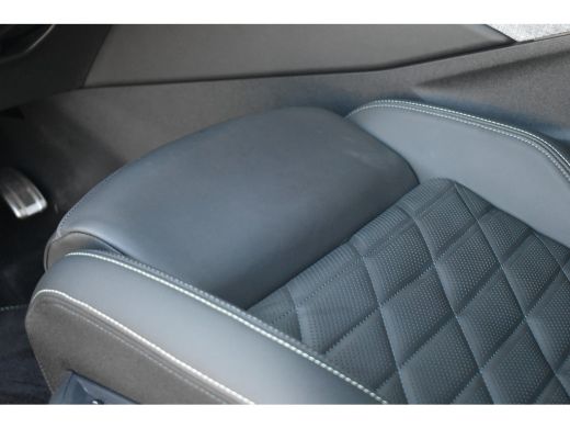 Peugeot 3008 1.6 plug-in Hybrid 195 GT DEMO-DEAL! | Vol-Leder | Trekhaak | 7,4kW Boordlader | 360 Camera | Dri... ActivLease financial lease