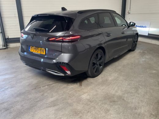 Peugeot 308 SW 1.6 Plug-in Hybrid 180 GT Pack Business 180pk Automaat | Schuif-/Kanteldak | Afn. Trekhaak | A... ActivLease financial lease