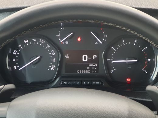 Peugeot Expert 2.0 BlueHDI 180 S&S L3 | 2 zitplaatsen rechtsvoor | Achterklep met ruit | Bluetooth telefoonvoorb... ActivLease financial lease