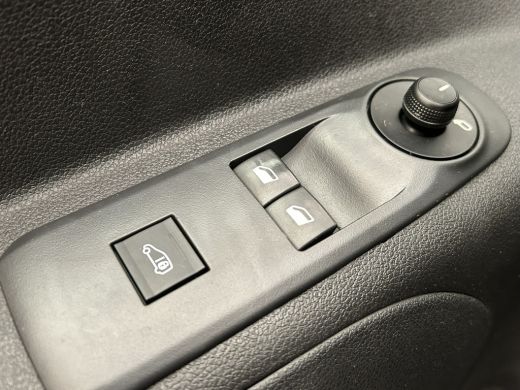 Peugeot Partner 1.5 BlueHDI Pro | Achterdeuren met ruiten | Airco | Anti Blokkeer Systeem ActivLease financial lease