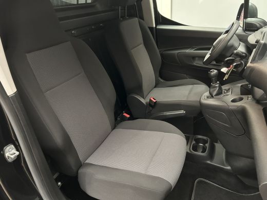 Peugeot Partner 1.5 BlueHDI Pro | Achterdeuren met ruiten | Airco | Anti Blokkeer Systeem ActivLease financial lease