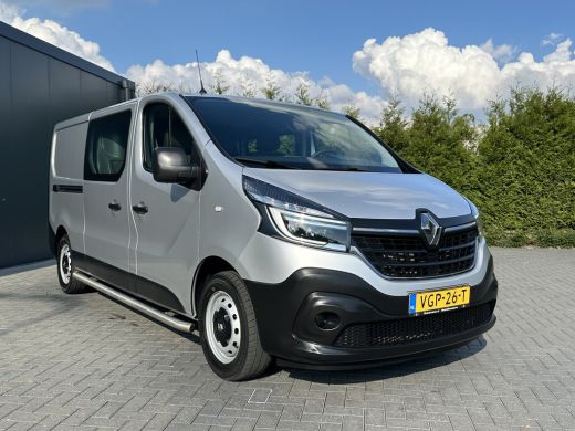 Renault Trafic 2.0 dCi 120 PK / L2H1 / DUBBEL CABINE / 1e EIG. / ZEER NETTE STAAT / AIRCO / CRUISE / NAVI / 6 PE... ActivLease financial lease