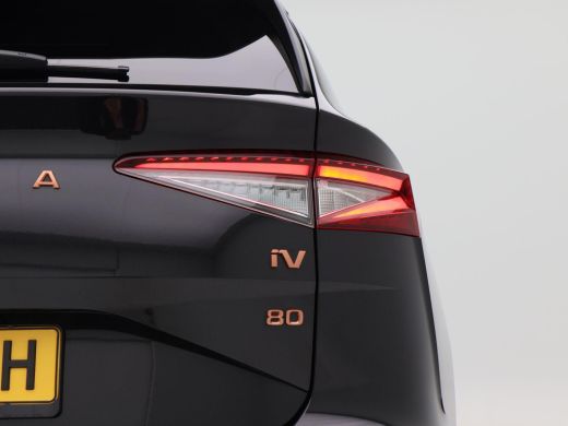 Skoda Enyaq iV 80 Founders Edition Black 204 Pk | 360° Camera | Panorama Dak | Trekhaak | Carplay | Full LED | E... ActivLease financial lease