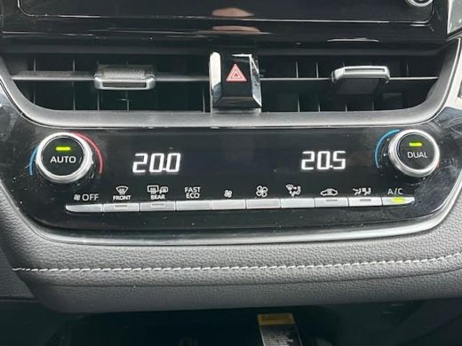 Toyota Corolla Touring Sports 2.0 Hybrid Dynamic | Trekhaak | Dode hoek waarschuwing | Parkeersensoren | Carplay | ActivLease financial lease