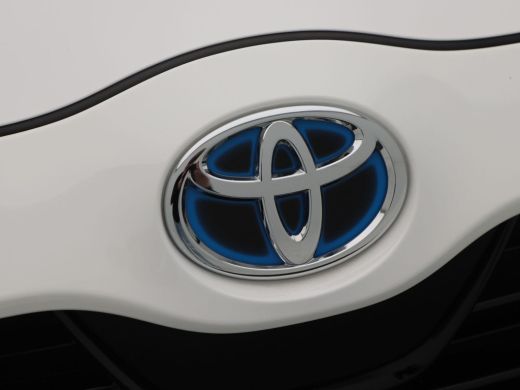 Toyota Yaris 1.5 Hybrid 115 Pk Automaat Dynamic | 16 inch velgen | Cruise Control | Stoelverwarming | Climate ... ActivLease financial lease
