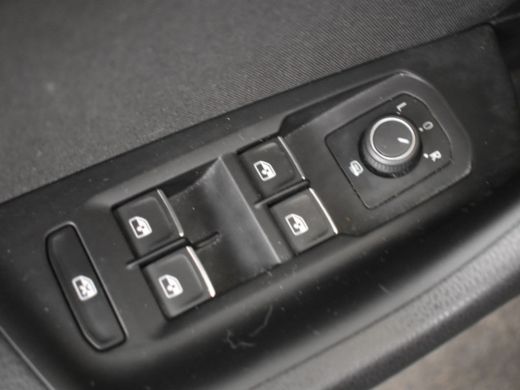 Volkswagen Passat Variant 1.4 TSI PHEV GTE Business 218pk | Panorama dak | Privacy glass | Navigatie | App connect ... ActivLease financial lease