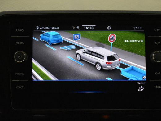 Volkswagen Passat Variant 1.4 TSI PHEV GTE Business 218pk | Panorama dak | Privacy glass | Navigatie | App connect ... ActivLease financial lease