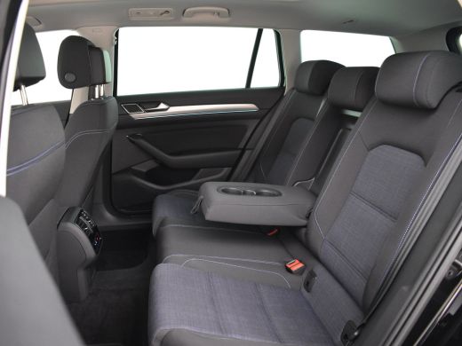 Volkswagen Passat Variant GTE Business 218pk | Trekhaak | Matrix koplampen | Park assist | Panorama dak  | Cameraa ... ActivLease financial lease