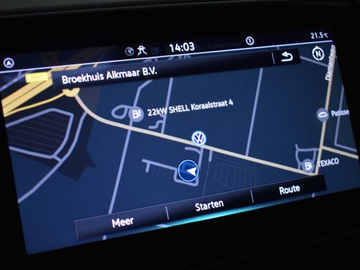 Volkswagen Passat Variant GTE Business 218pk | Trekhaak | Matrix koplampen | Park assist | Panorama dak  | Cameraa ... ActivLease financial lease