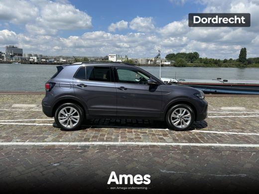 Volkswagen T-Cross Life Edition 1.0 TSI 85 kW / 116 PK SUV 7 versn. DSG | Uit voorraad leverbaar | Multimedia pakket... ActivLease financial lease