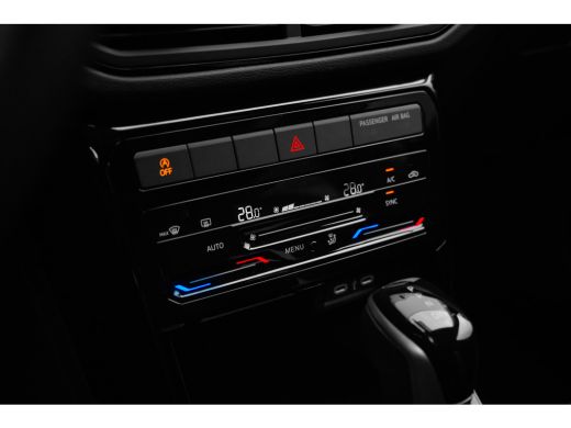 Volkswagen T-Cross Life Edition | 'App-Connect' draadloze smartphone integratie | Automatische afstandsregeling (Ada... ActivLease financial lease