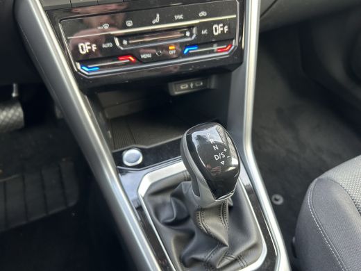 Volkswagen T-Roc Life Edition 1.5 TSI 110 kW / 150 PK SUV 7 versn. DSG | Uit voorraad leverbaar ! Multimedia pakke... ActivLease financial lease