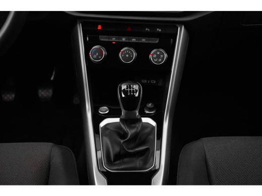 Volkswagen T-Roc Life Edition | 'App-Connect' draadloze smartphone integratie | 'App-Connect' smartphone integrati... ActivLease financial lease