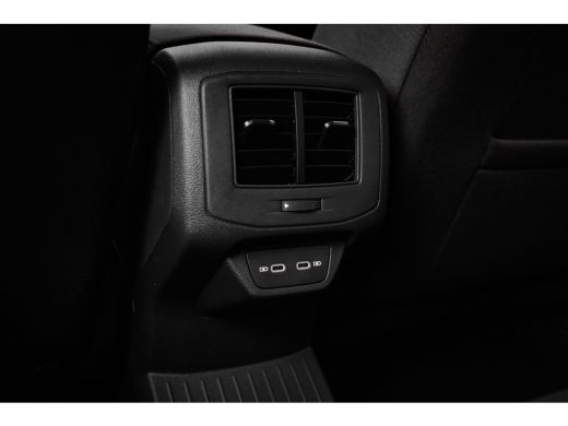 Volkswagen T-Roc Life Edition | 'App-Connect' draadloze smartphone integratie | 'App-Connect' smartphone integrati... ActivLease financial lease