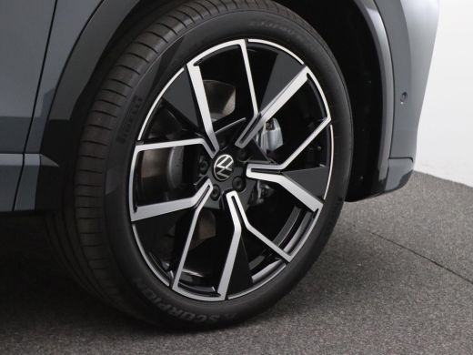Volkswagen Tiguan 1.5 eHybrid R-Line Edition 272PK DSG Pano-Schuifdak, Adaptieve Cruise Controle, Matrix-LED Verlic... ActivLease financial lease