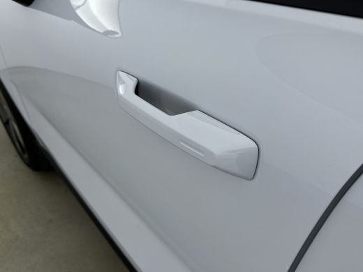 Volvo  EX30 Single Motor Extended Range Plus 69 kWh | Adaptive Cruiscontrol | Extra getint glas | PDC+Camera ... ActivLease financial lease