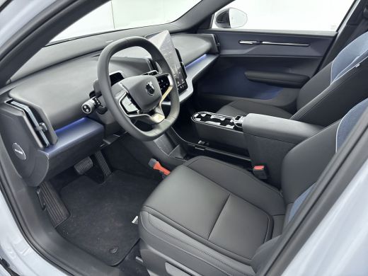 Volvo  EX30 Single Motor Extended Range Plus 69 kWh | Adaptive Cruiscontrol | Extra getint glas | PDC+Camera ... ActivLease financial lease