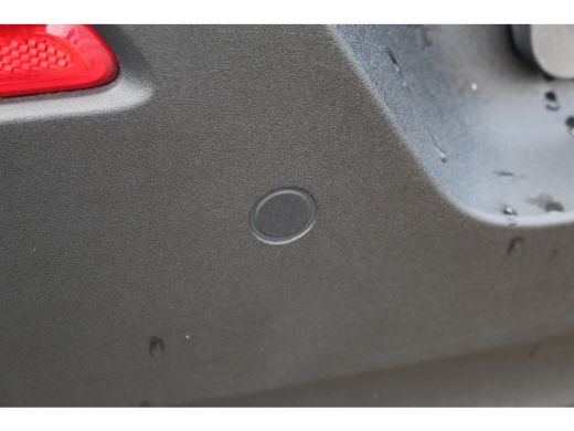 Volvo  XC40 1.5 T2 Momentum Core Aut. | Trekhaak | Climate & Cruise C. | Camera | CarPlay | LED | 17" LMV| PD... ActivLease financial lease