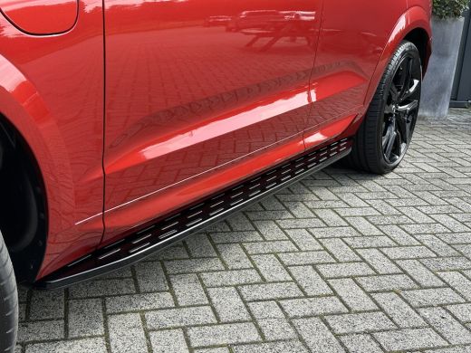 Volvo  XC60 2.0 T8 Plug-in hybrid AWD Ultra Dark Heico Sportiv | Actief Sportuitlaatsysteem | Luchtvering | H... ActivLease financial lease