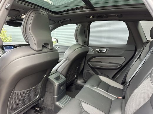 Volvo  XC60 2.0 T8 Plug-in hybrid AWD Ultra Dark Heico Sportiv | Actief Sportuitlaatsysteem | Luchtvering | H... ActivLease financial lease