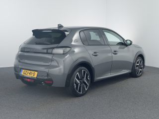 Peugeot 208 Hybrid 100 e-DCS6 GT | Achterbank in delen neerklapbaar | Achteruitrijcamera | Apple Carplay/Andr...