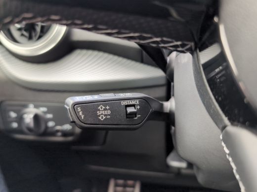 Audi Q2 35 TFSI S Line | 2x S-Line | Virtual Cockpit | Adap. Cruise | Matrix LED ActivLease financial lease