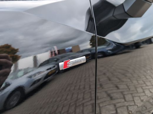 Audi Q2 35 TFSI S Line | 2x S-Line | Virtual Cockpit | Adap. Cruise | Matrix LED ActivLease financial lease