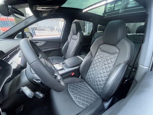 Audi Q7 60 TFSI e Quattro Competition ActivLease financial lease