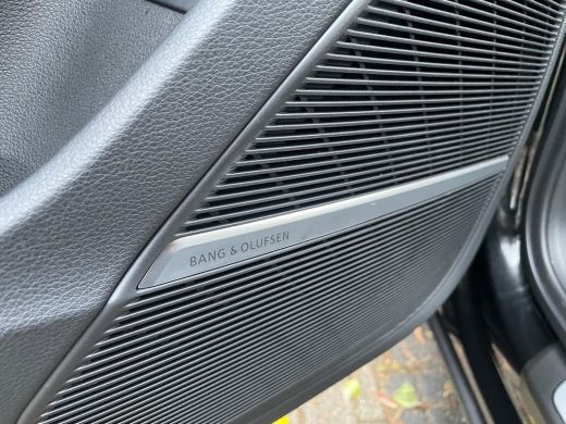 Audi Q7 60 TFSI e Quattro Competition ActivLease financial lease