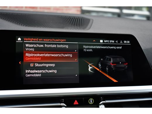 BMW 3 Serie Touring 330e M-Sport Pano HUD El-zetels laser-LED Camera ActivLease financial lease