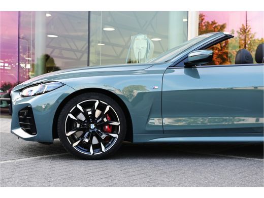 BMW 4 Serie 430i xDrive M Sport Automaat / Achteruitrijcamera / Comfort Access / Adaptieve LED / M Sport onde... ActivLease financial lease