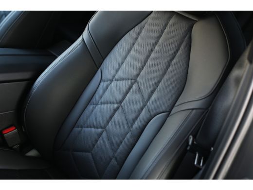 BMW 5 Serie Touring 530e M Sport Automaat / Trekhaak / Active Cruise Control / Achteruitrijcamera / M Sport o... ActivLease financial lease