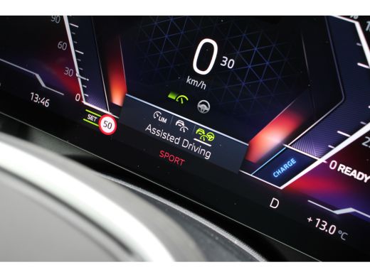 BMW i5 eDrive40 84kWh | ORIGINEEL NL! | B&W AUDIO | CAMERA | LUXE LEDER | STOELVERWARMING | DEALER OH! ActivLease financial lease