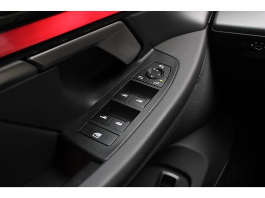 BMW i5 eDrive40 84kWh | ORIGINEEL NL! | B&W AUDIO | CAMERA | LUXE LEDER | STOELVERWARMING | DEALER OH! ActivLease financial lease