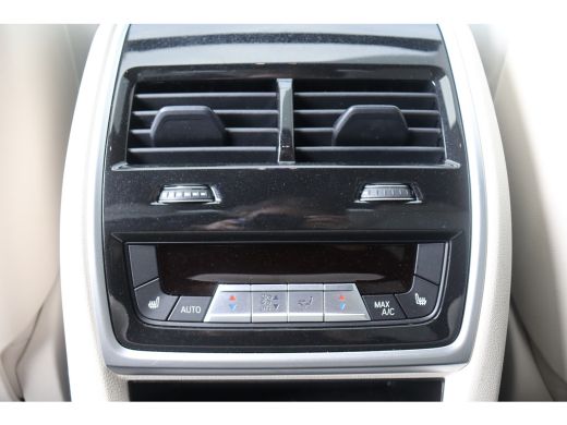 BMW X6 XDRIVE40I 333PK HIGH EXECUTIVE M-SPORT AUTOMAAT / NAVI / LEDER / LASER-LED / CLIMA / 21" LMV / KE... ActivLease financial lease