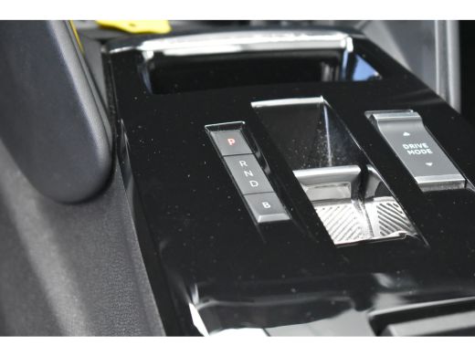 Citroën ë-C4 Shine 50 kWh 3 Fase | Navigatie | Achteruitrijcamera | Dodehoek-detectie | Adaptive Cruise | Stuu... ActivLease financial lease